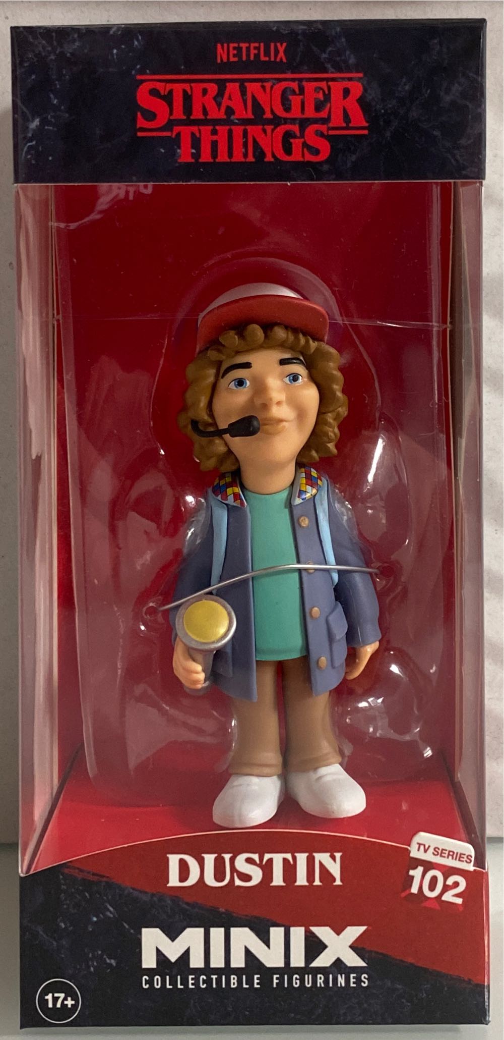 Minix: Stranger Things: Dustin Vinyl Figure - Stranger Things vinyl figure collectible [Barcode 8436605113906] - Main Image 2