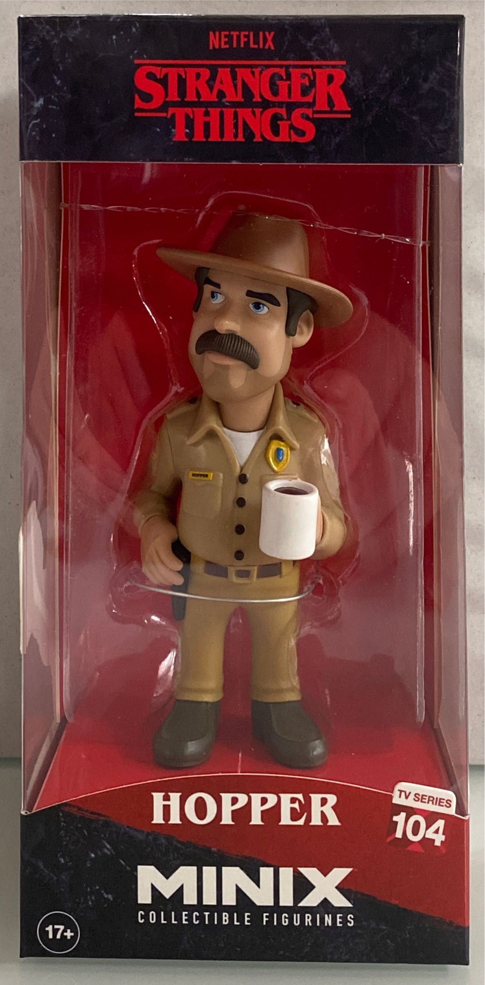Minix: Stranger Things: Hopper Vinyl Figure - Stranger Things vinyl figure collectible [Barcode 8436605113876] - Main Image 2