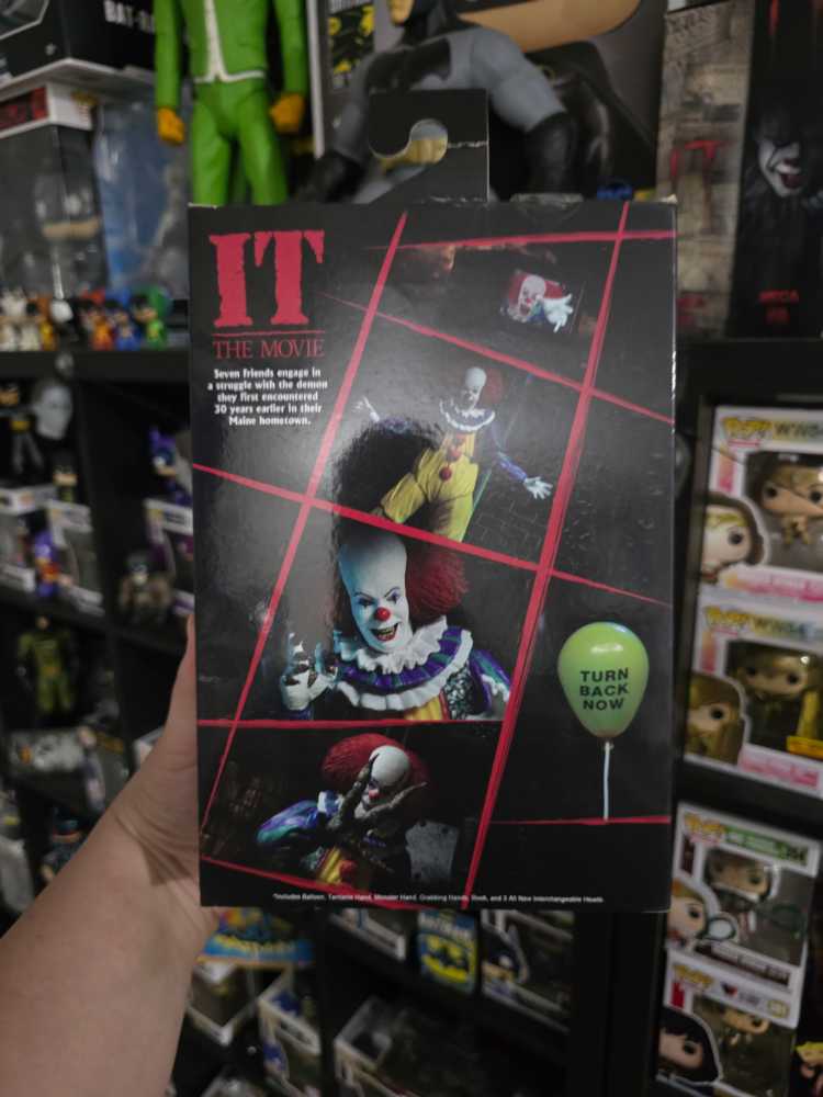 IT Pennywise The Movie  vinyl figure collectible [Barcode 634482454718] - Main Image 2