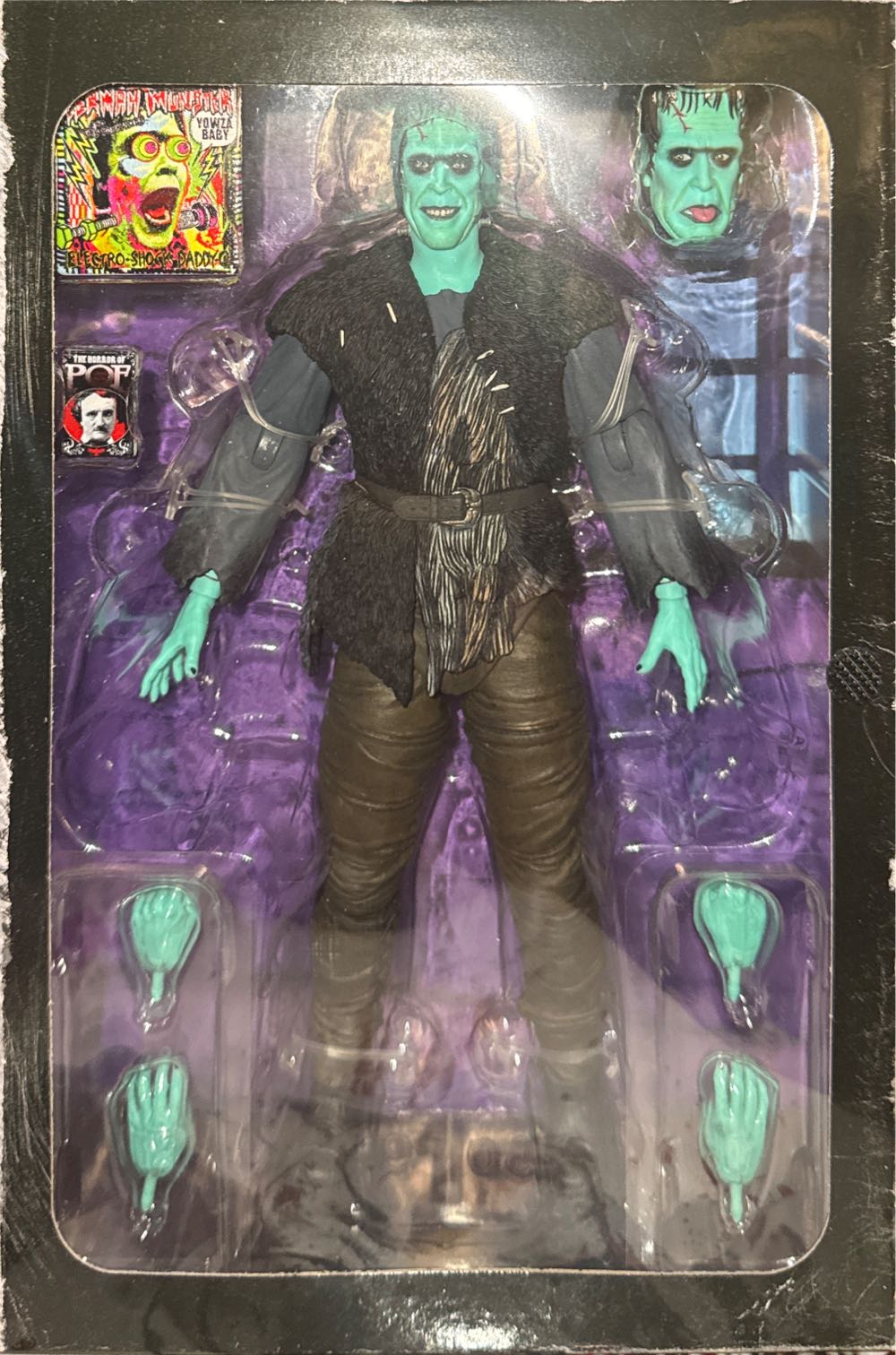 The Munsters: Herman Munster  vinyl figure collectible [Barcode 634482560969] - Main Image 2