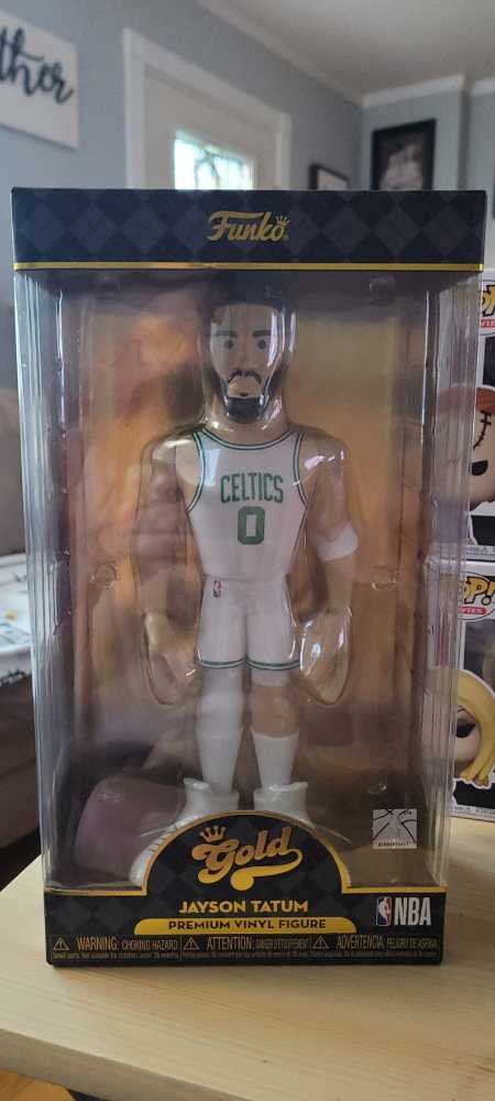 Jayson Tatum Funko Gold Vinyl - NBA vinyl figure collectible [Barcode 889698693448] - Main Image 2