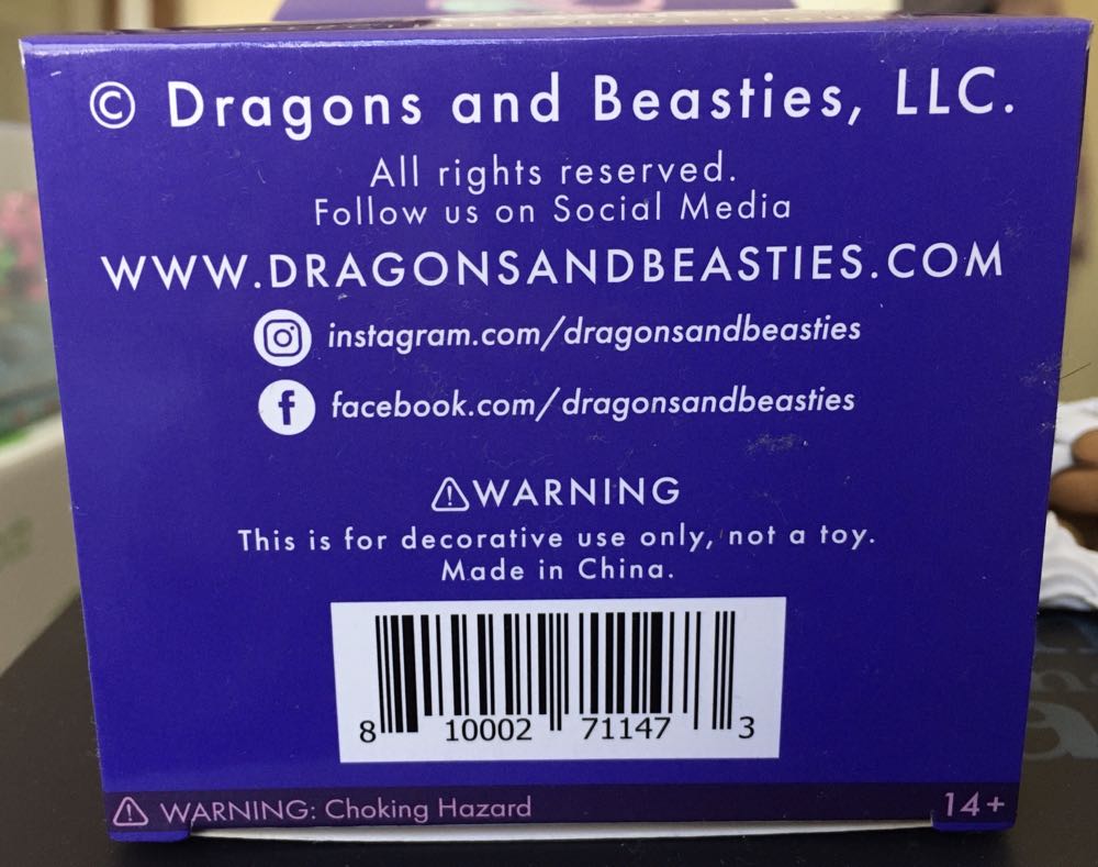 D&B Mocha Coffee Dragon  vinyl figure collectible [Barcode 810002711473] - Main Image 4