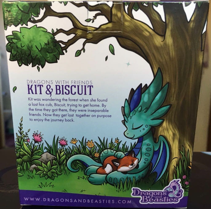 D&B Kit & Biscuit Dragons With Friends  vinyl figure collectible [Barcode 810002711015] - Main Image 2