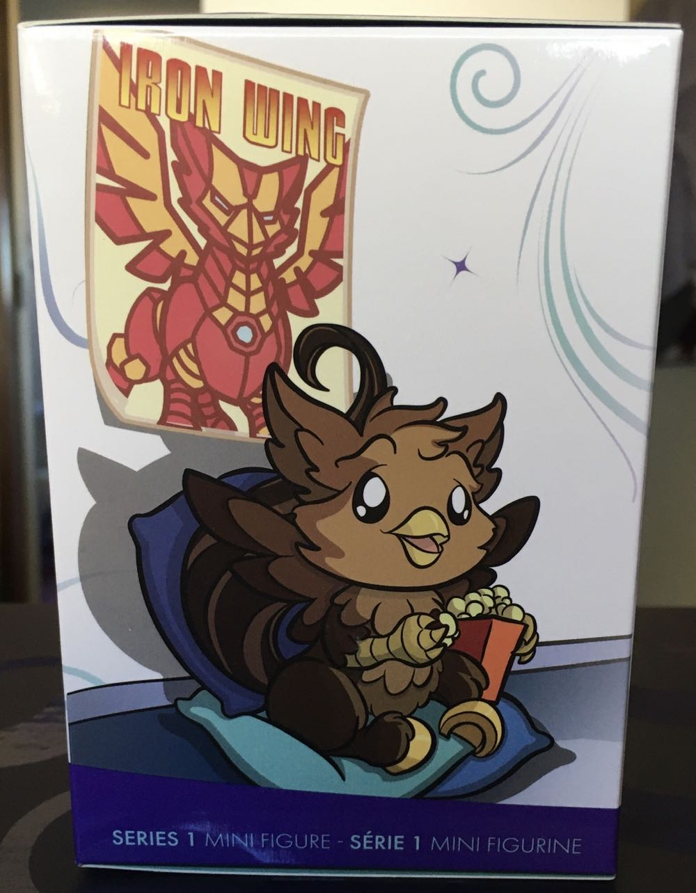 Hugo The Hippogryph  vinyl figure collectible - Main Image 3