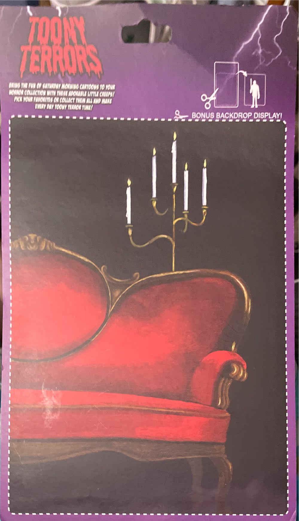 Elvira Mistress Of The Dark - Elvira - Elvira Mistress of the Dark vinyl figure collectible [Barcode 634482397343] - Main Image 3