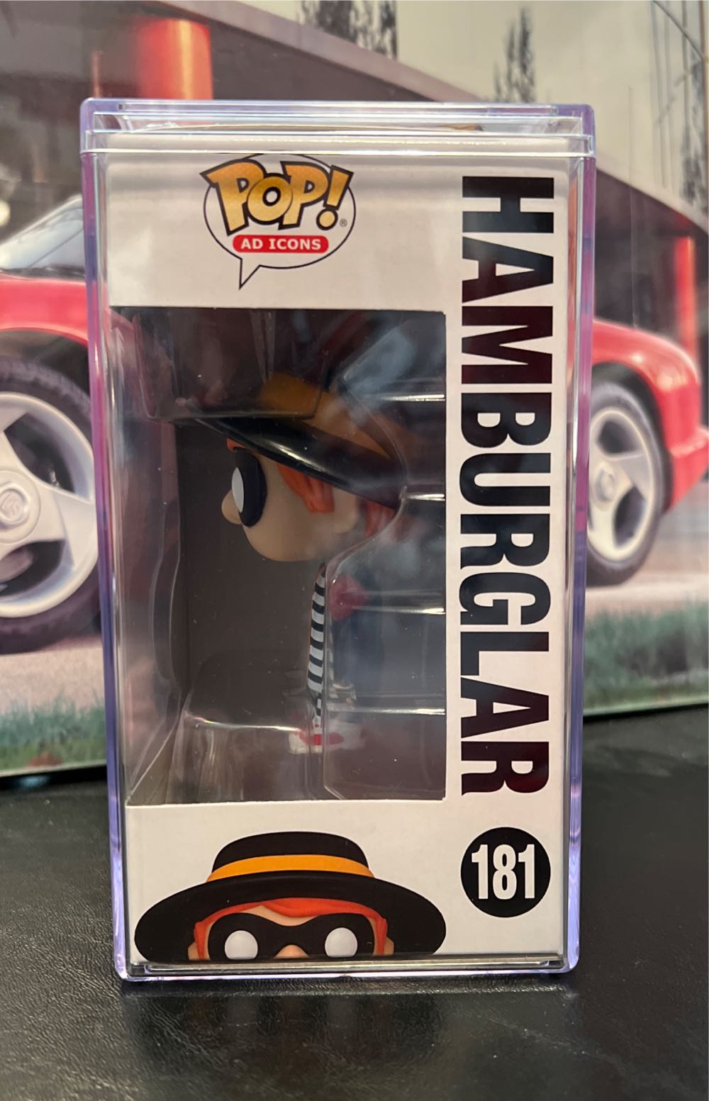 MCDONALD’S: MCD’s HAMBURGLAR - McDonald vinyl figure collectible [Barcode 889698674607] - Main Image 3