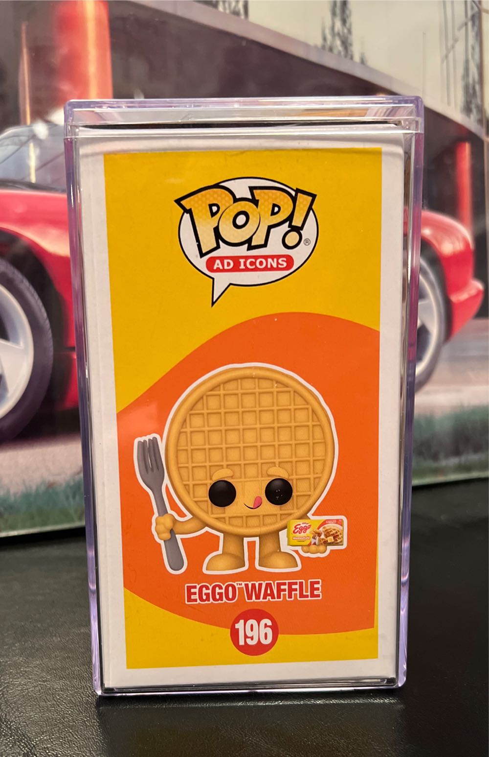 Eggo Waffle - Kellogg’s vinyl figure collectible [Barcode 889698725286] - Main Image 4