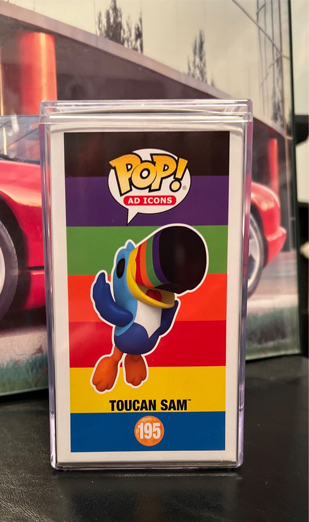 Toucan Sam - Kellogg’s vinyl figure collectible [Barcode 889698725255] - Main Image 4
