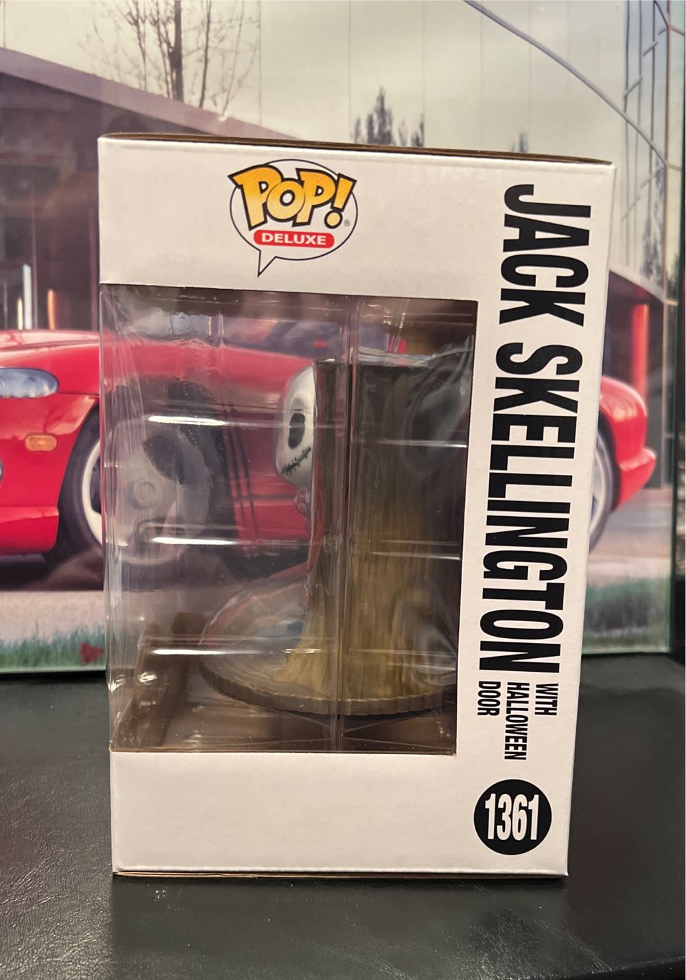 Jack Skellington With Halloween Door - The Nightmare Before Christmas vinyl figure collectible [Barcode 889698723114] - Main Image 3