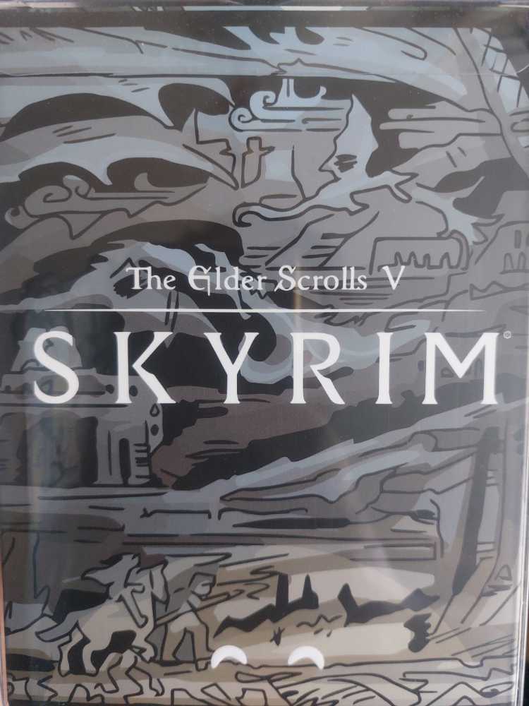 Youtooz: Elder Scrolls: Skyrim #0 Dragonborn  vinyl figure collectible [Barcode 810085553595] - Main Image 3