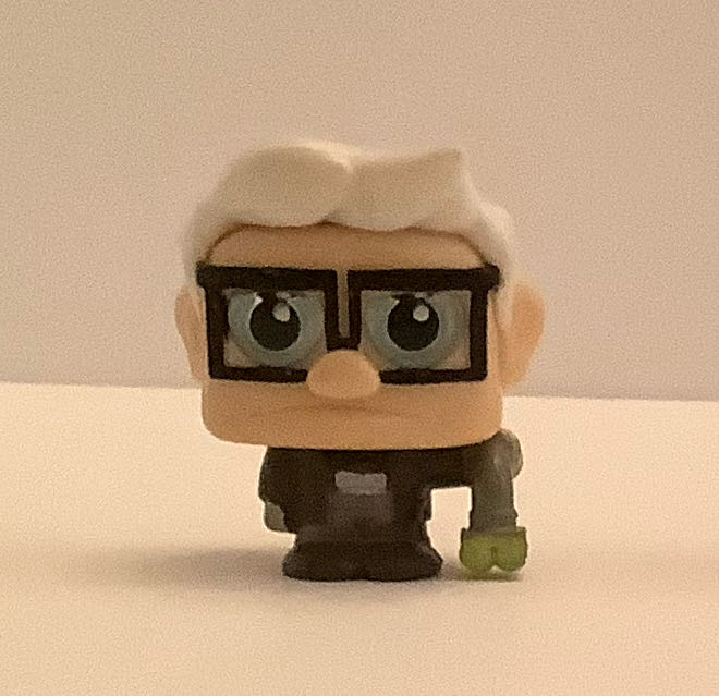 Doorables - Carl - Up vinyl figure collectible - Main Image 2