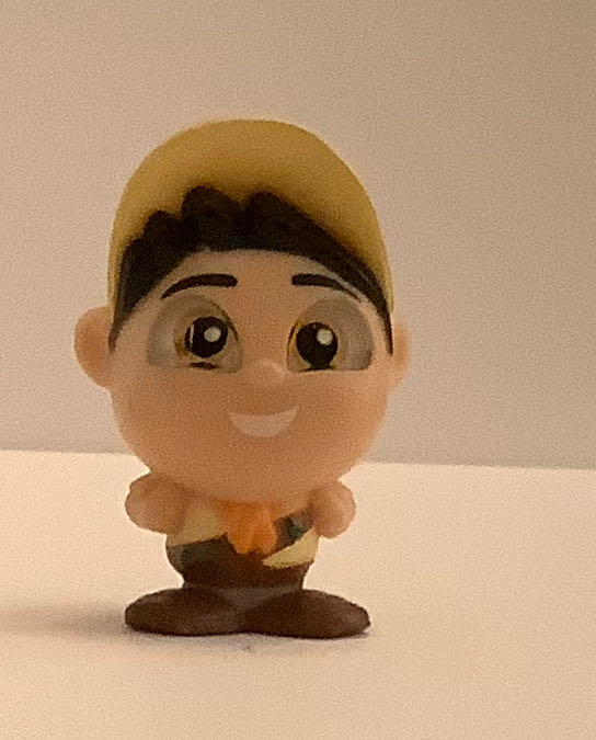 Doorables - Russel - Up vinyl figure collectible - Main Image 2