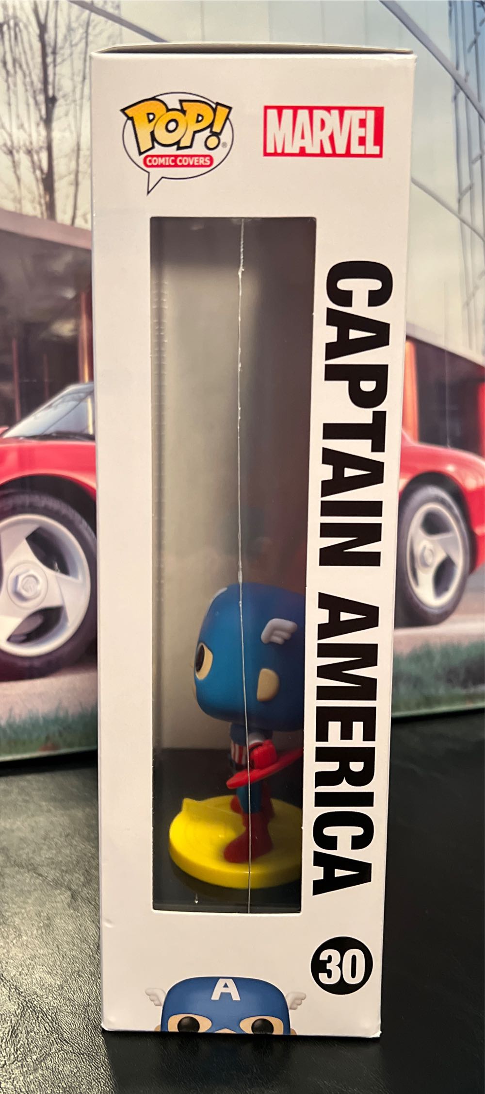 Captain America  vinyl figure collectible [Barcode 889698741347] - Main Image 3