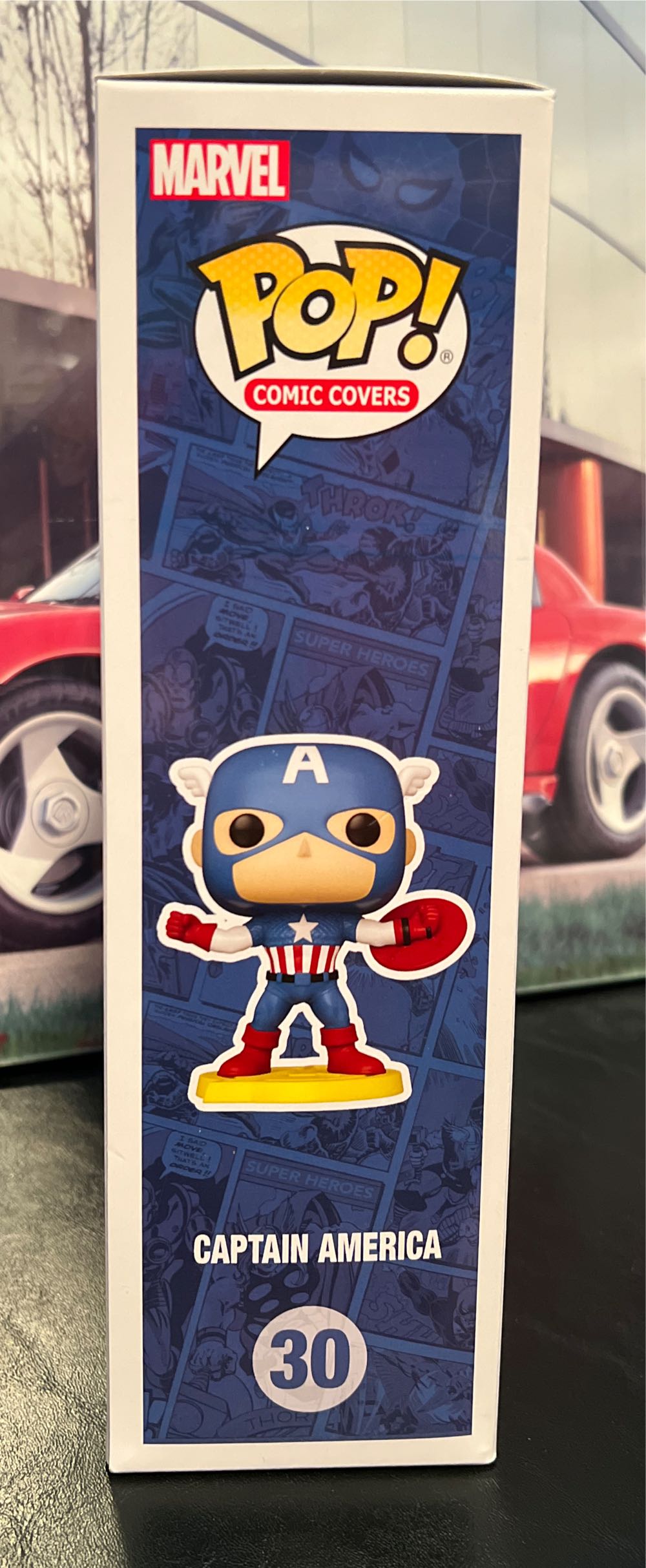 Captain America  vinyl figure collectible [Barcode 889698741347] - Main Image 4