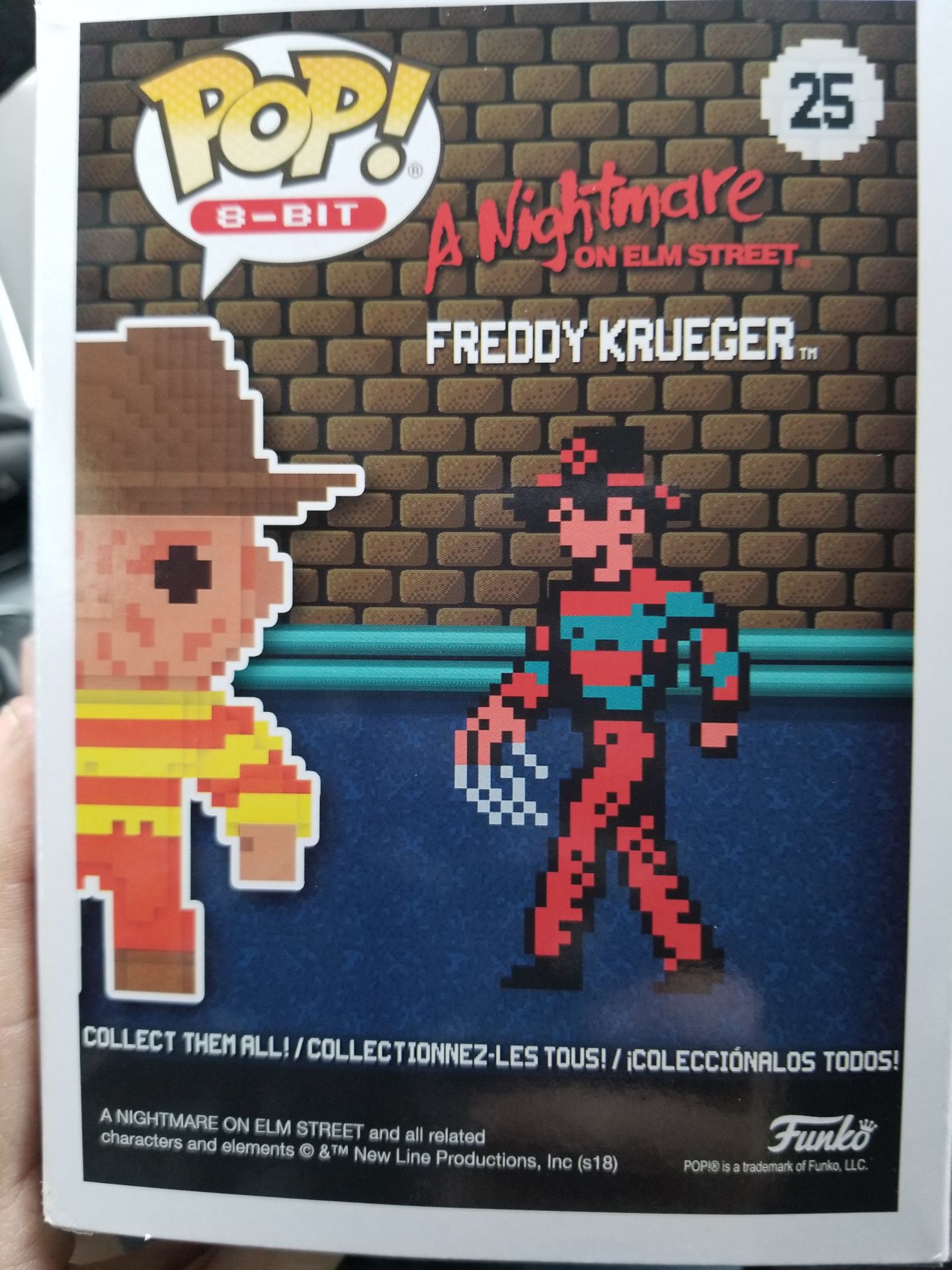 Freddy Krueger - A Nightmare on Elm Street vinyl figure collectible [Barcode 50118069] - Main Image 2