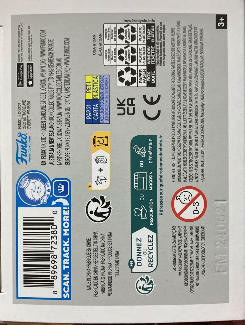 Eric Draven with Crow - The Crow vinyl figure collectible [Barcode 889698723800] - Main Image 4