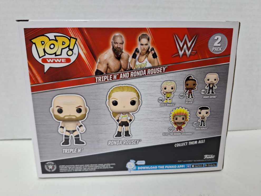Triple H and Ronda Rousey - WWE vinyl figure collectible [Barcode 889698706216] - Main Image 2