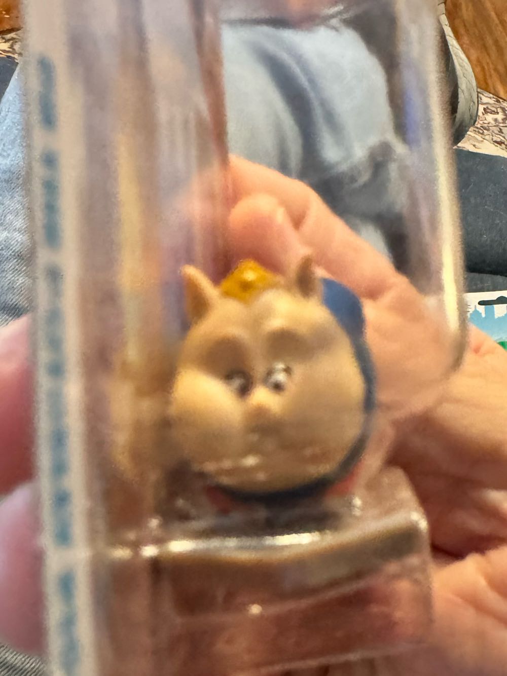 PB The Potbelly Pig: Dc super pets  vinyl figure collectible [Barcode 194735061921] - Main Image 2