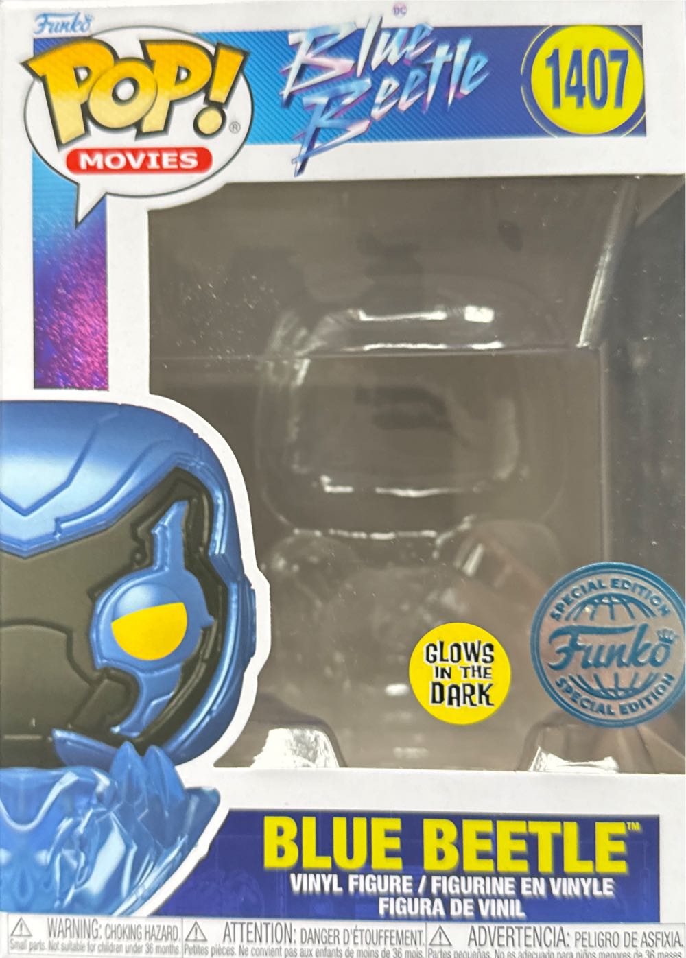 Blue Beetle  vinyl figure collectible [Barcode 889698736367] - Main Image 2