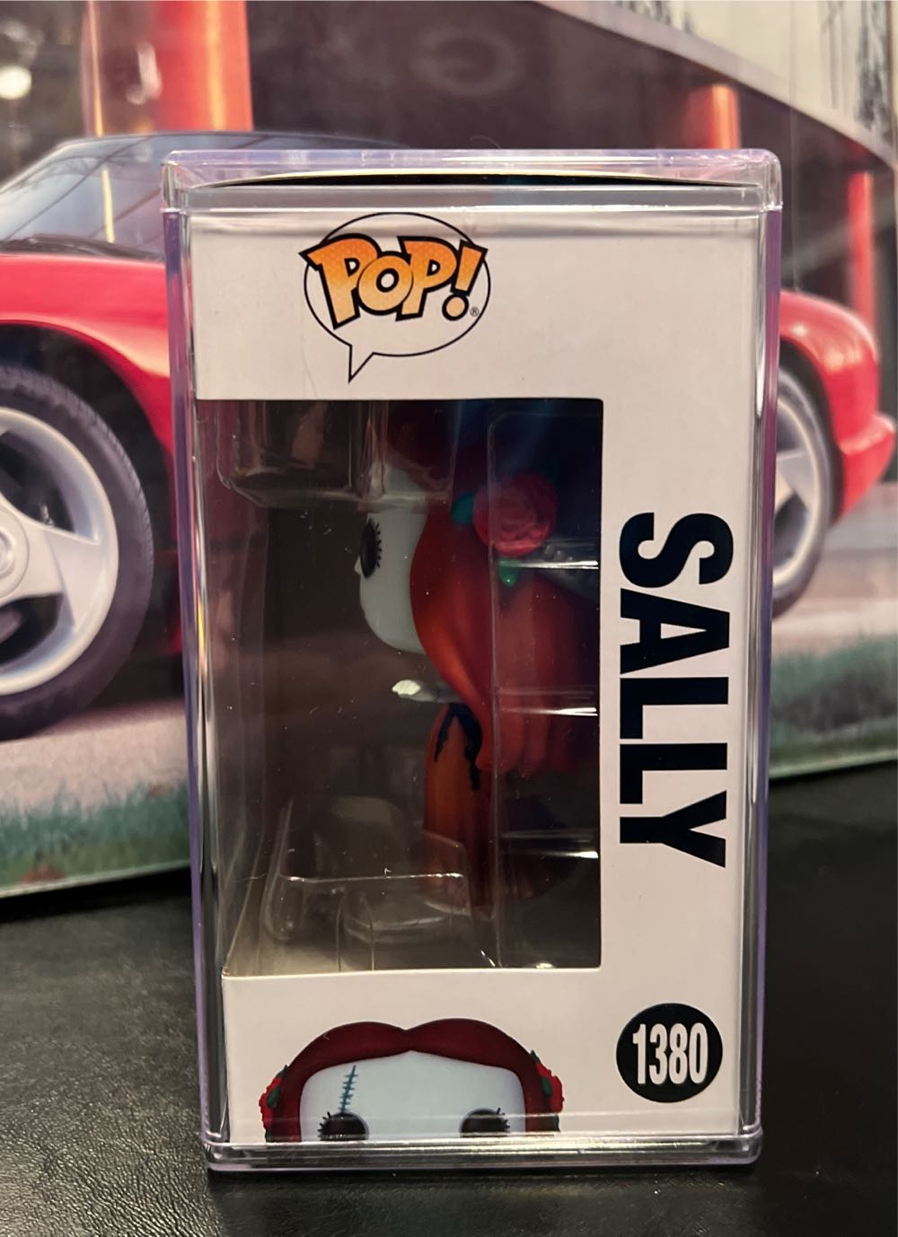 Sally - The Nightmare Before Christmas vinyl figure collectible [Barcode 889698723855] - Main Image 3