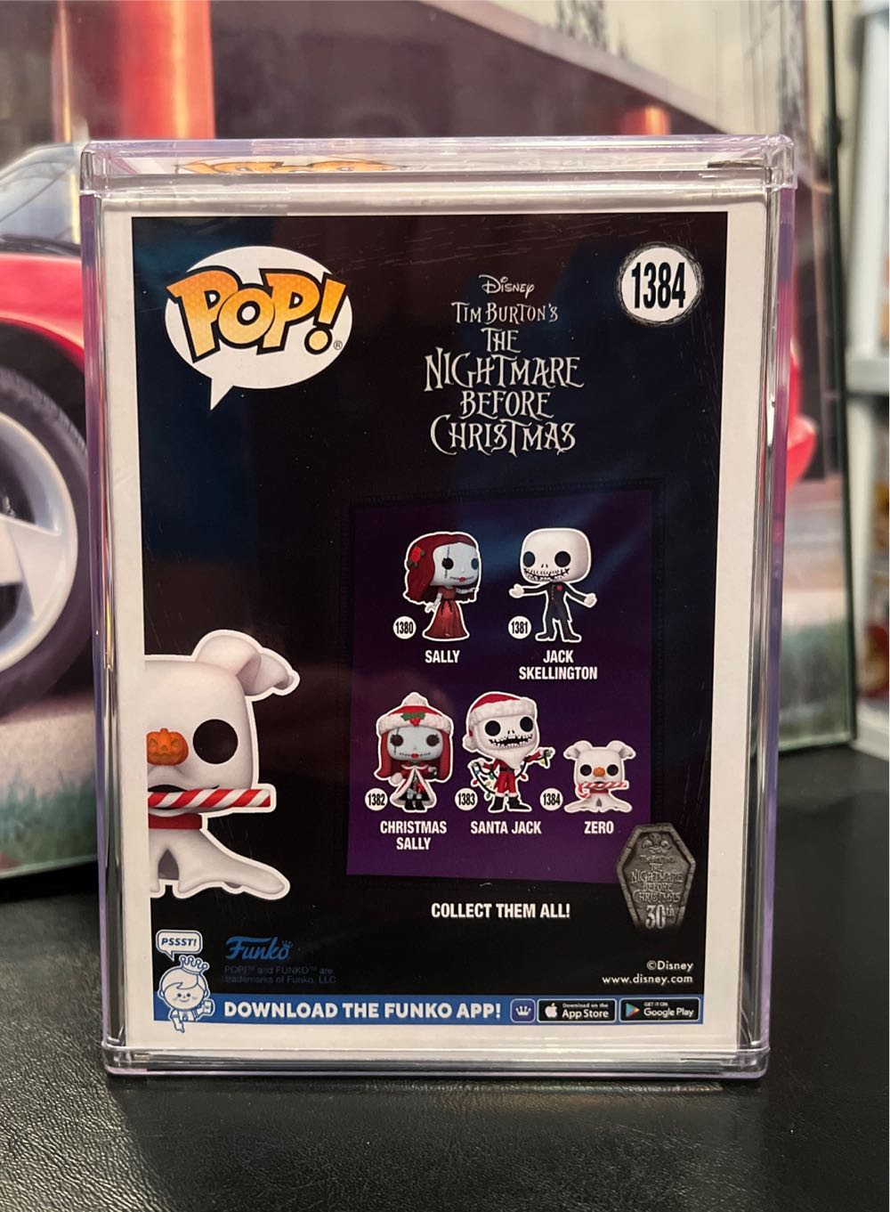 Zero - The Nightmare Before Christmas vinyl figure collectible [Barcode 889698723879] - Main Image 2