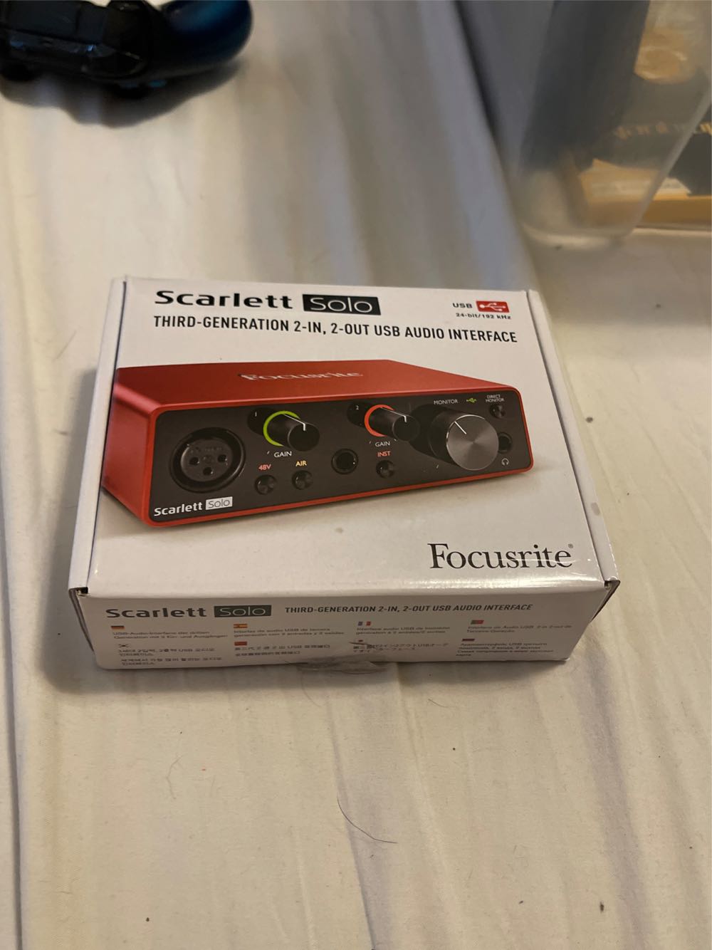 Focusrite Scarlett Solo 3rd Gen Usb Audio Interface For The Guitarist Vocalist Podcaster Or Producer — High-fidelity Studio Quality Recording And All The Software You Need To Record  vinyl figure collectible [Barcode 815301005179] - Main Image 2