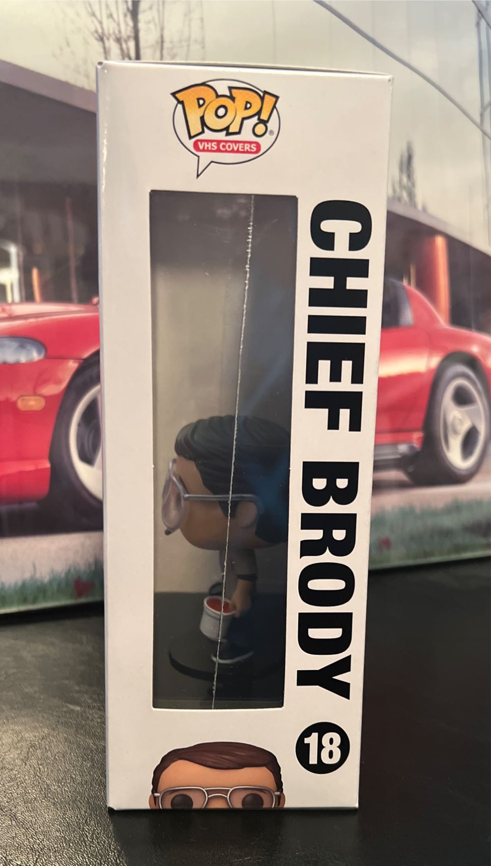 JAWS: CHIEF BRODY ( FUNKO FUN OF THE RUN 2023 LIMITED EDITION) - Jaws vinyl figure collectible [Barcode 889698714891] - Main Image 3