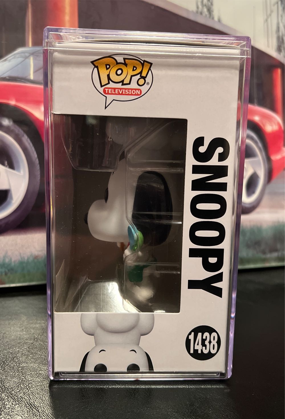 Snoopy (The Chef) - Peanuts vinyl figure collectible [Barcode 889698743181] - Main Image 3