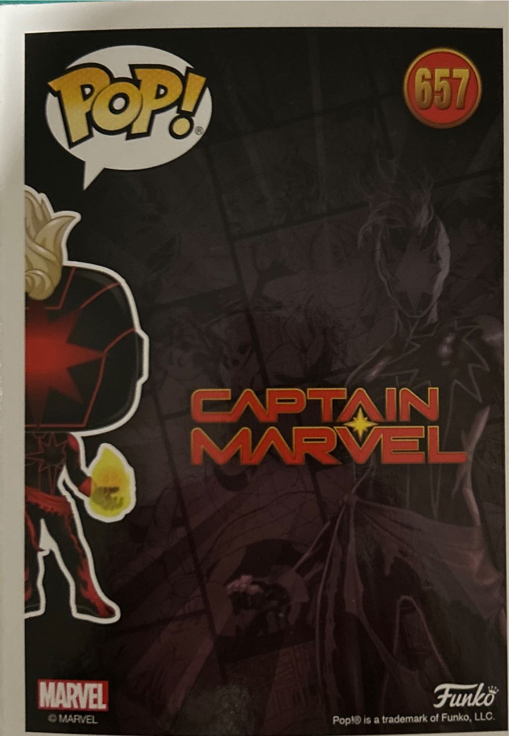 Dark Captain Marvel Pop! 657 - Marvel Universe vinyl figure collectible [Barcode 889698489027] - Main Image 2