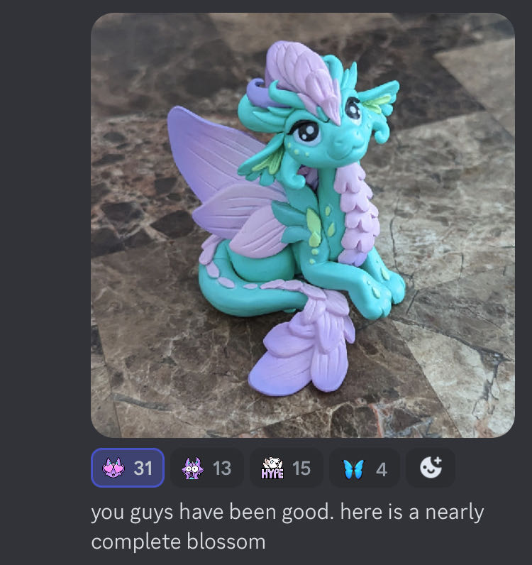 D&B Blossom Spring Dragon  vinyl figure collectible - Main Image 2