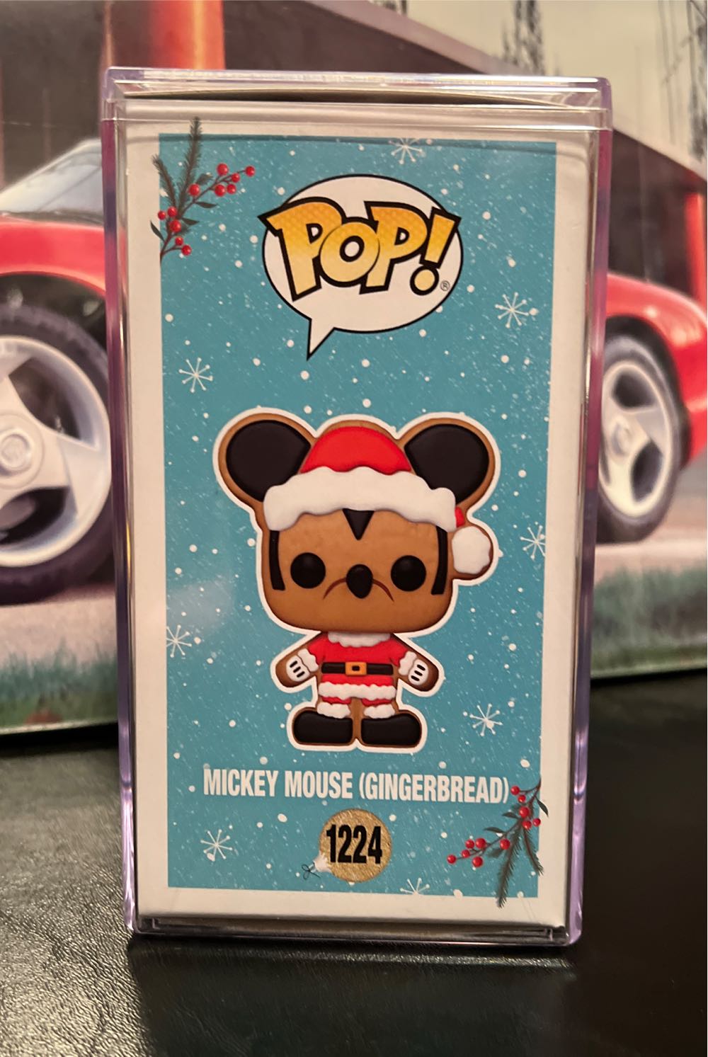 MICKEY MOUSE (GINGERBREAD) - Disney vinyl figure collectible [Barcode 889698643290] - Main Image 4