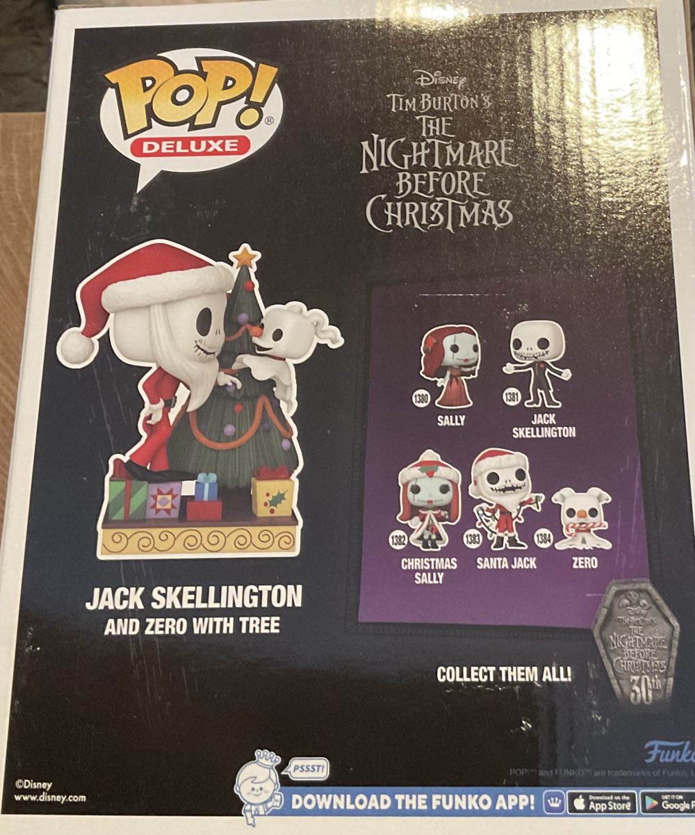 Jack Skellington And Zero With Tree - The Nightmare Before Christmas vinyl figure collectible [Barcode 889698723824] - Main Image 3