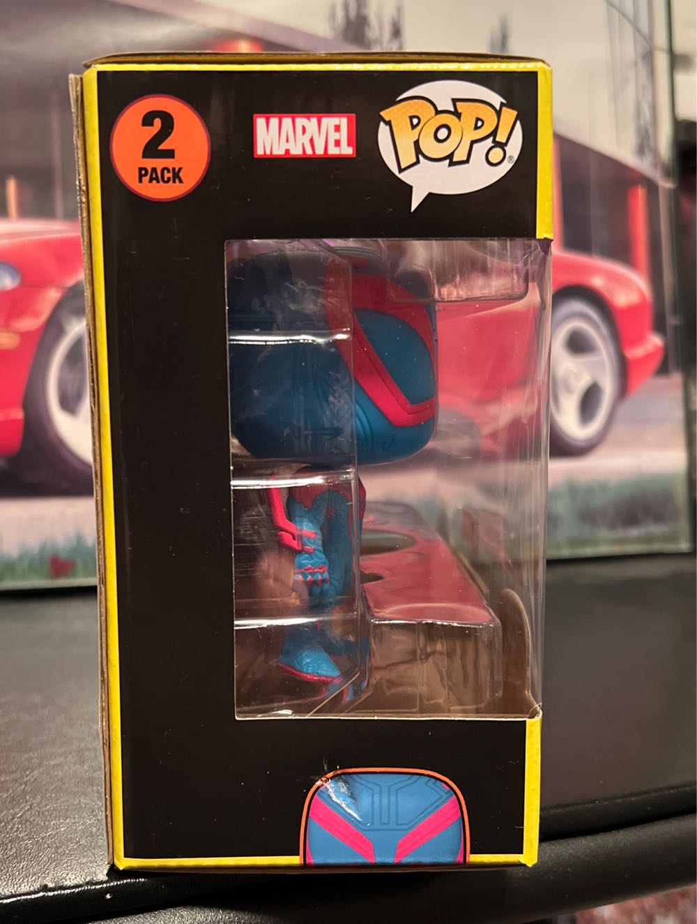 Spider-Man 2099 & Spider-Man India - Spider-Man vinyl figure collectible [Barcode 889698739382] - Main Image 4
