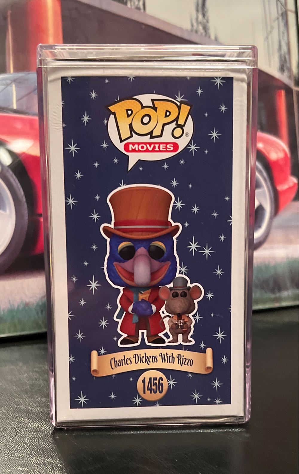 Gonzo as Charles Dickens With Rizzo - The Muppets vinyl figure collectible [Barcode 889698724135] - Main Image 4