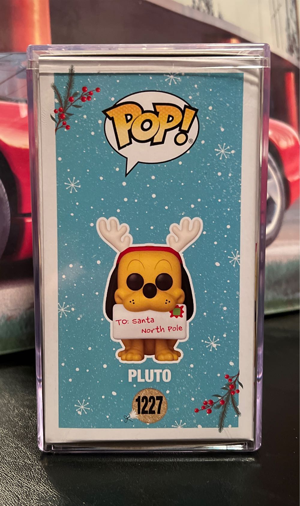 Pluto (Reindeer)  vinyl figure collectible [Barcode 889698643283] - Main Image 4