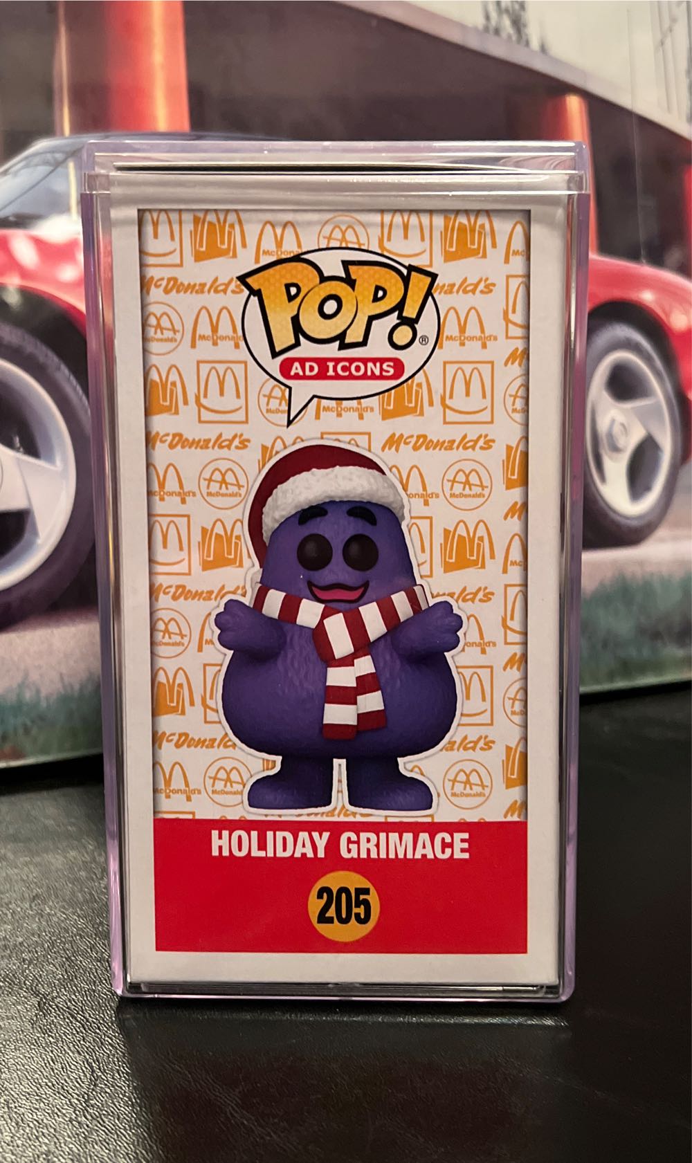Holiday Grimace - McDonald vinyl figure collectible [Barcode 889698740654] - Main Image 4