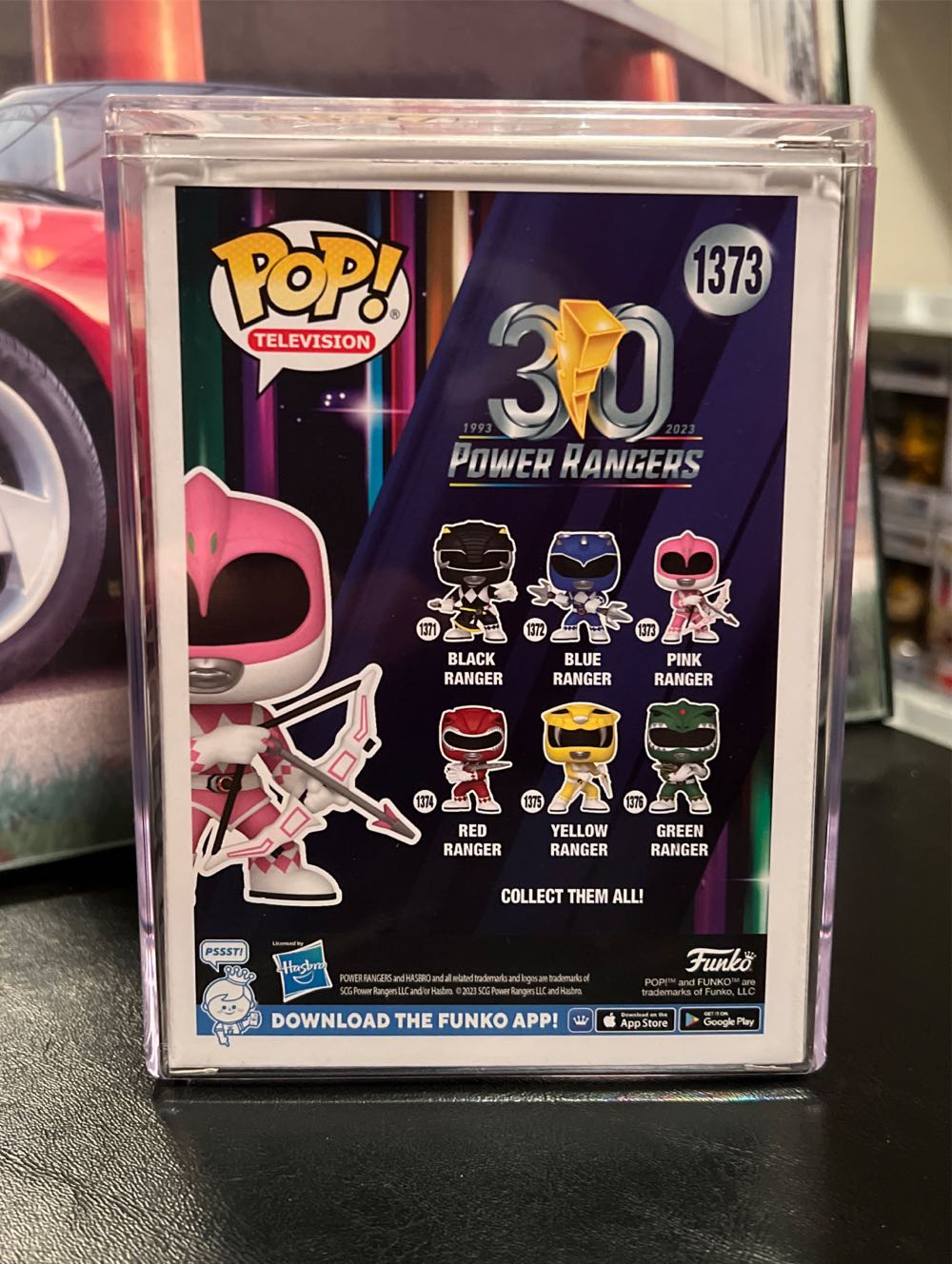 Pink Ranger - 1373  - Power Rangers - Funko Pop Television - Mighty Morphin Power Rangers vinyl figure collectible [Barcode 889698721561] - Main Image 2