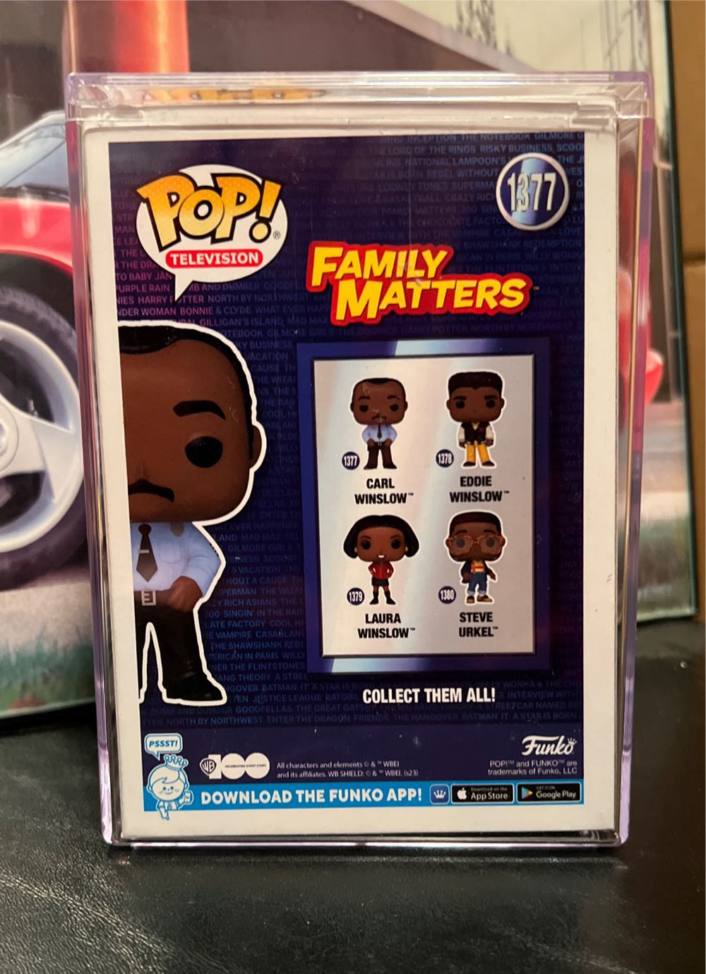 Carl Winslow  vinyl figure collectible [Barcode 889698725088] - Main Image 2