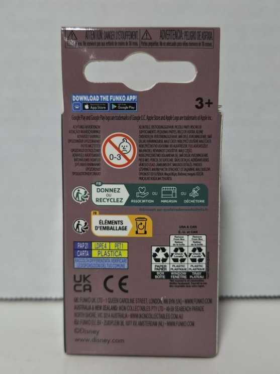 Winifred Sanderson - Hocus Pocus vinyl figure collectible [Barcode 889698723084] - Main Image 2