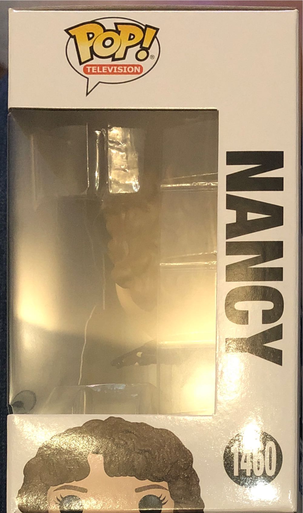 Nancy - Stranger Things vinyl figure collectible [Barcode 889698721394] - Main Image 3