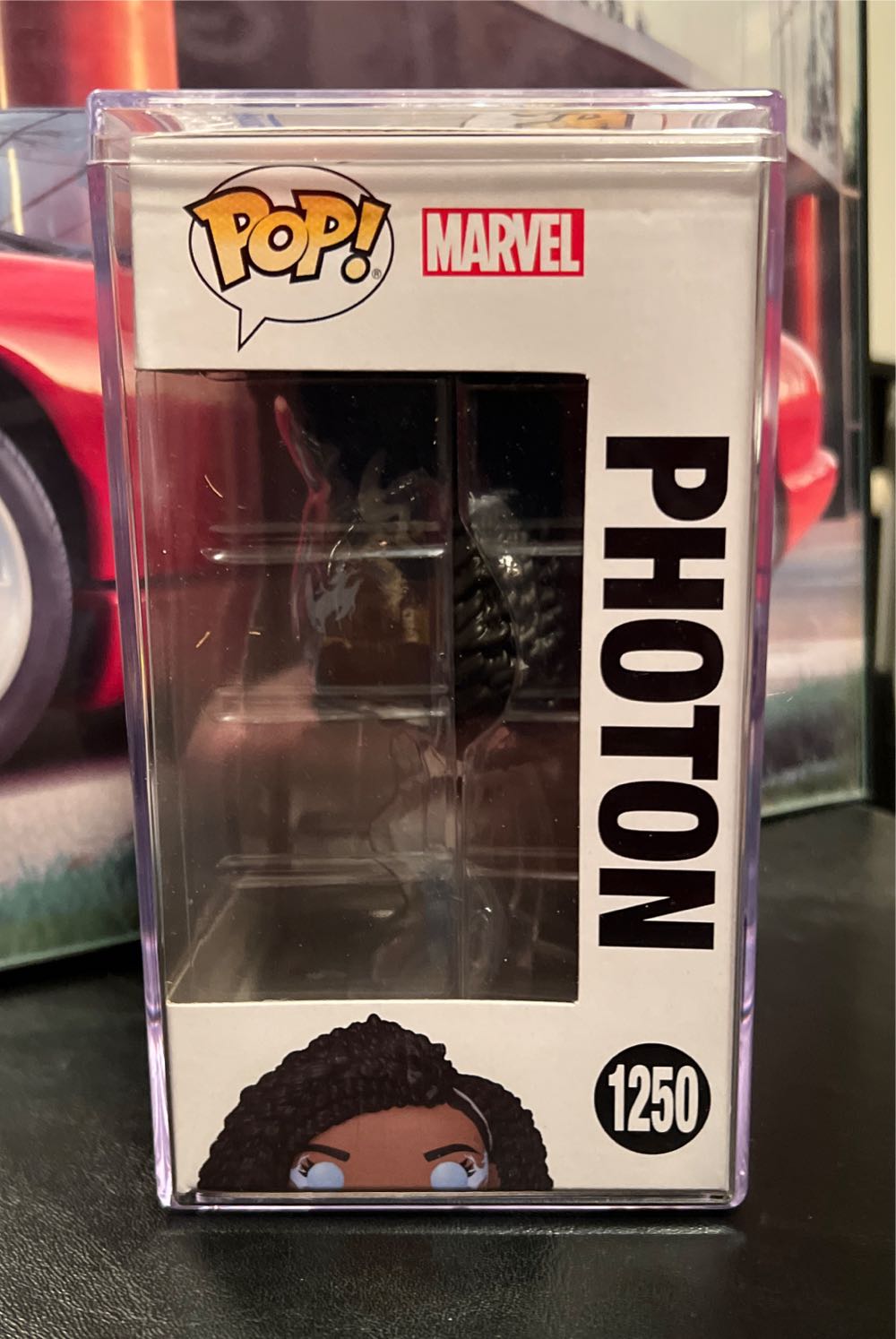 Photon - Captain Marvel vinyl figure collectible [Barcode 889698675963] - Main Image 3