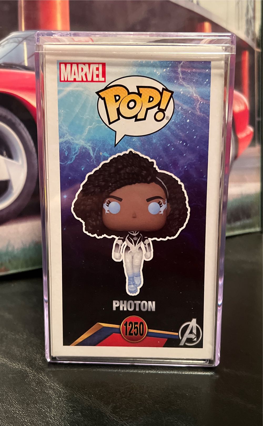 Photon - Captain Marvel vinyl figure collectible [Barcode 889698675963] - Main Image 4