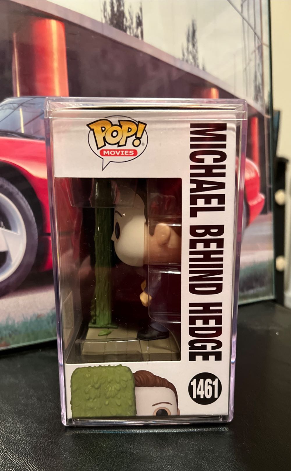 Michael Behind Hedge - Halloween vinyl figure collectible [Barcode 889698746953] - Main Image 3