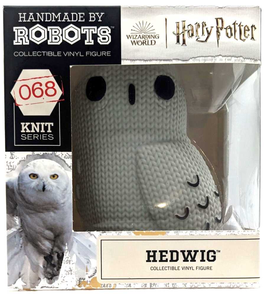 Handmade By Robots Hedwig Full Size Vinyl Figure - Harry Potter vinyl figure collectible [Barcode 818730020331] - Main Image 2