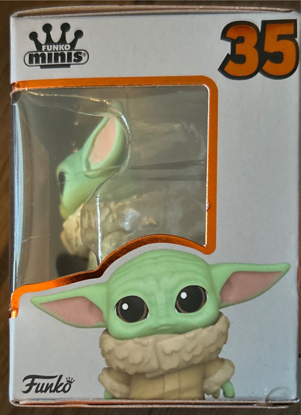 #35 Funko Minis: Star Wars: The Mandalorian: Grogu With Cup - Star Wars: The Mandalorian vinyl figure collectible [Barcode 889698570640] - Main Image 2