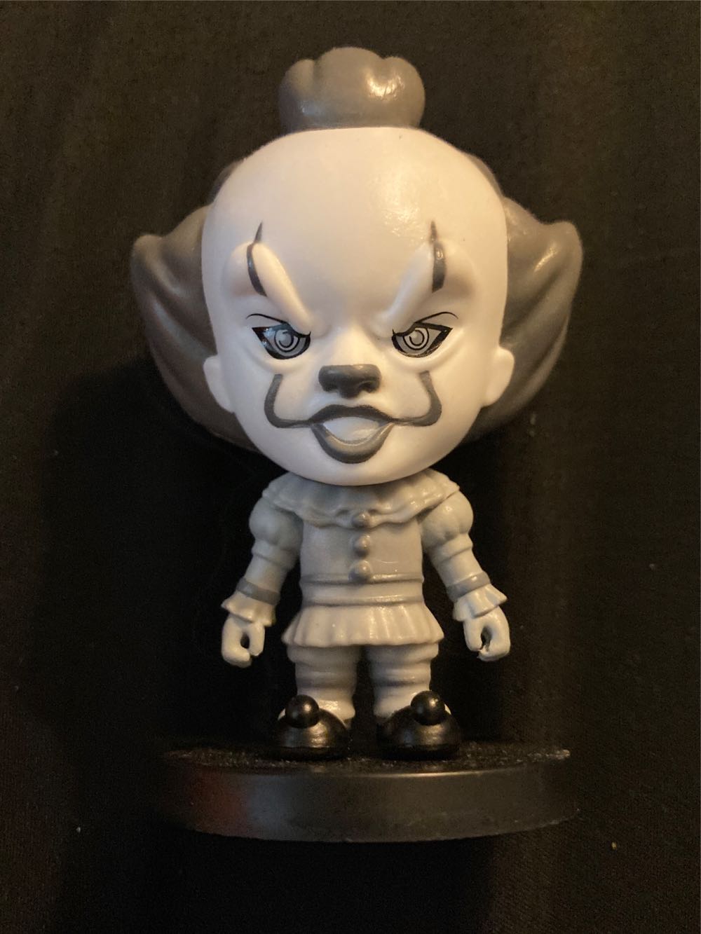 WB Horror - Warner Bros. vinyl figure collectible [Barcode 840070945258] - Main Image 3