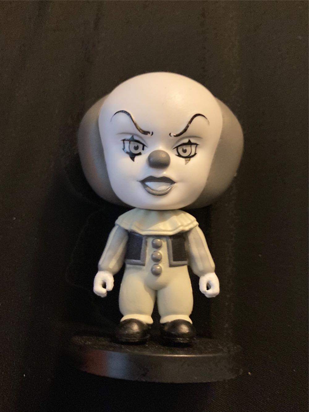WB Horror - Warner Bros. vinyl figure collectible [Barcode 840070945258] - Main Image 4