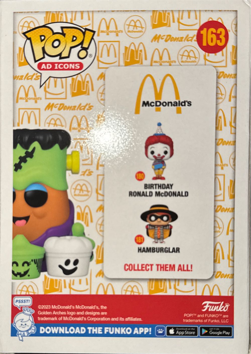 McDonald -163- McNugget with Pails - McDonald vinyl figure collectible [Barcode 889698670487] - Main Image 4