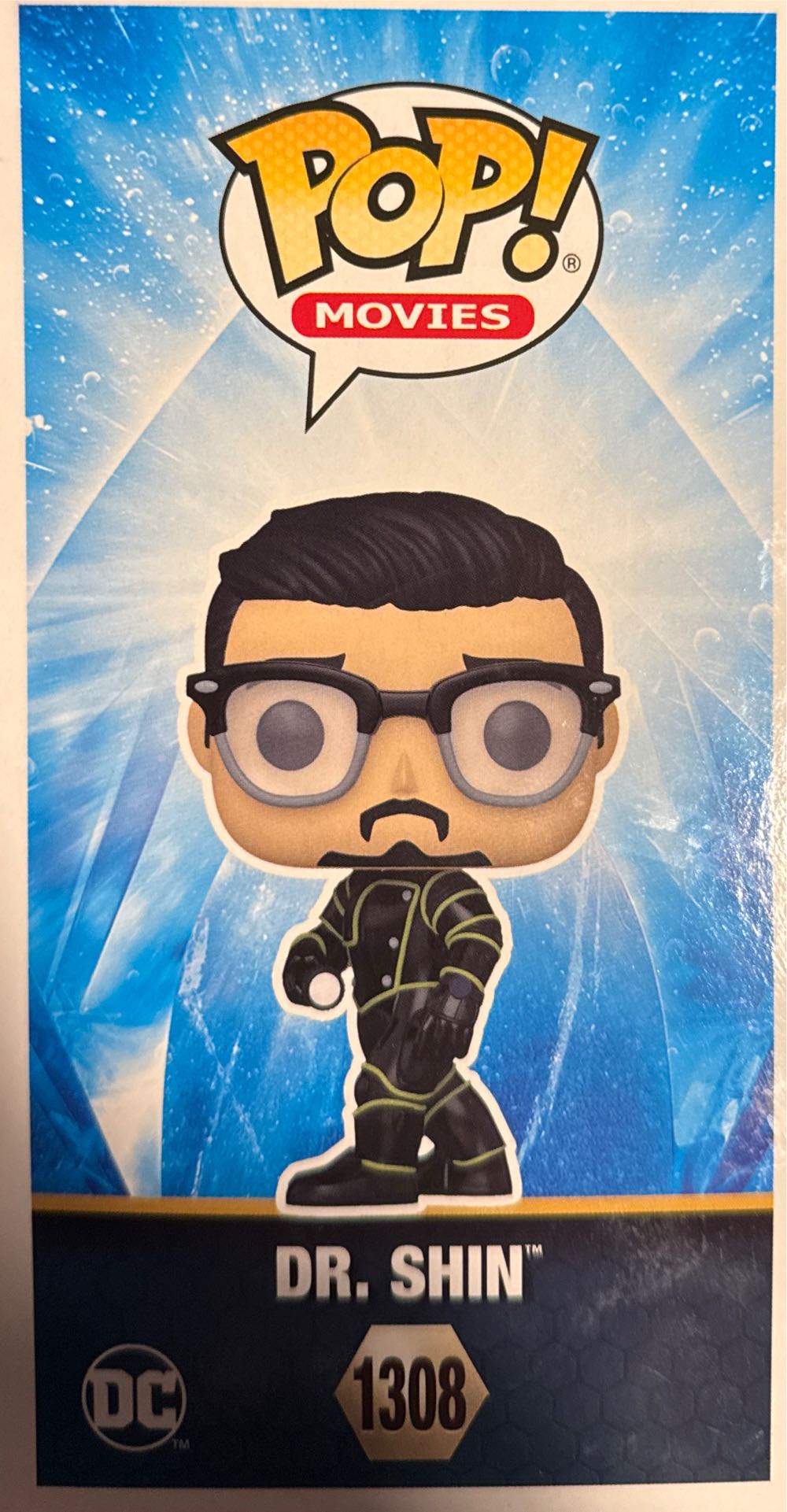 Dr. Shin  vinyl figure collectible [Barcode 889698675734] - Main Image 2