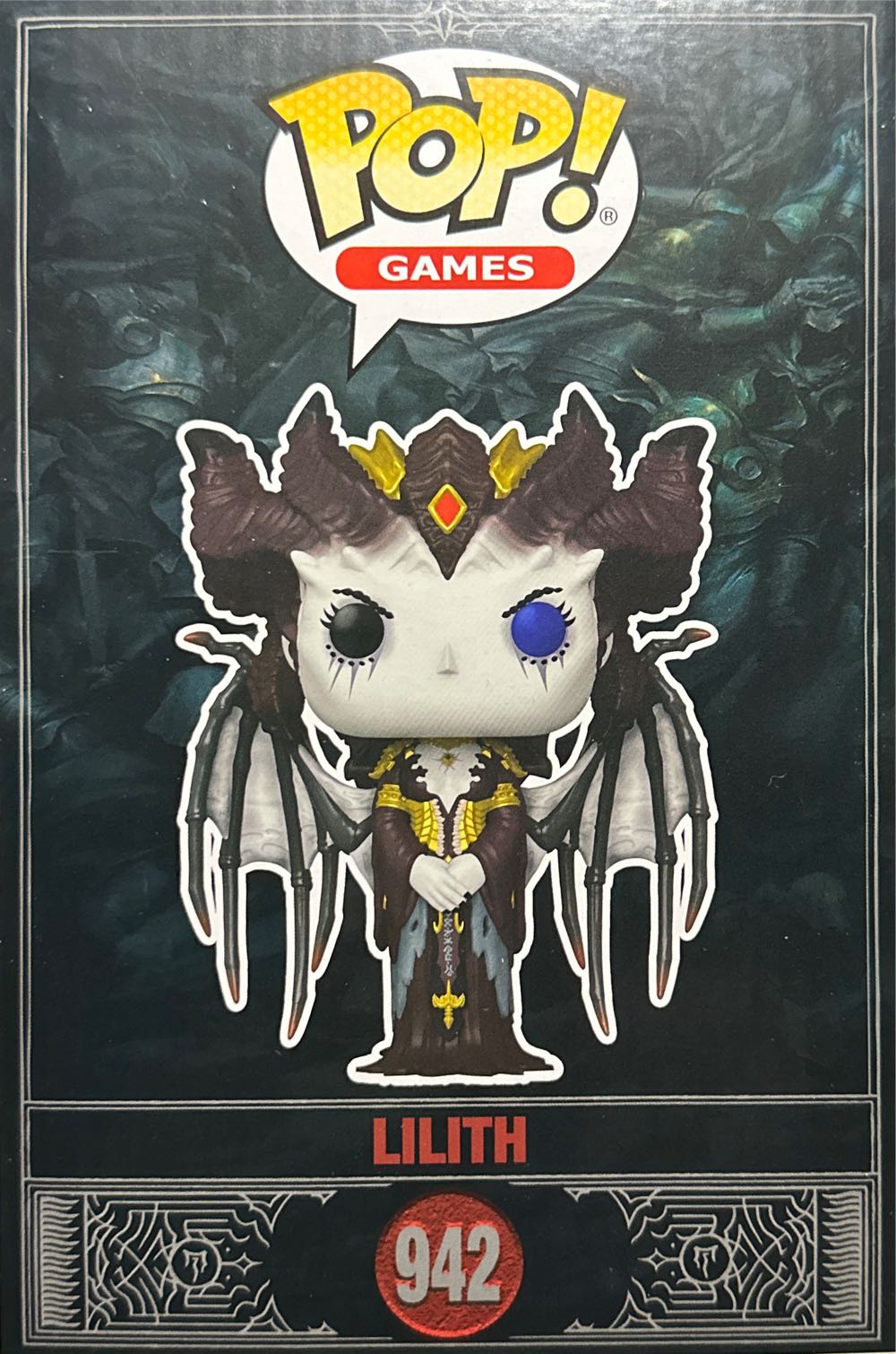 Lilith - Diablo vinyl figure collectible [Barcode 889698744133] - Main Image 4